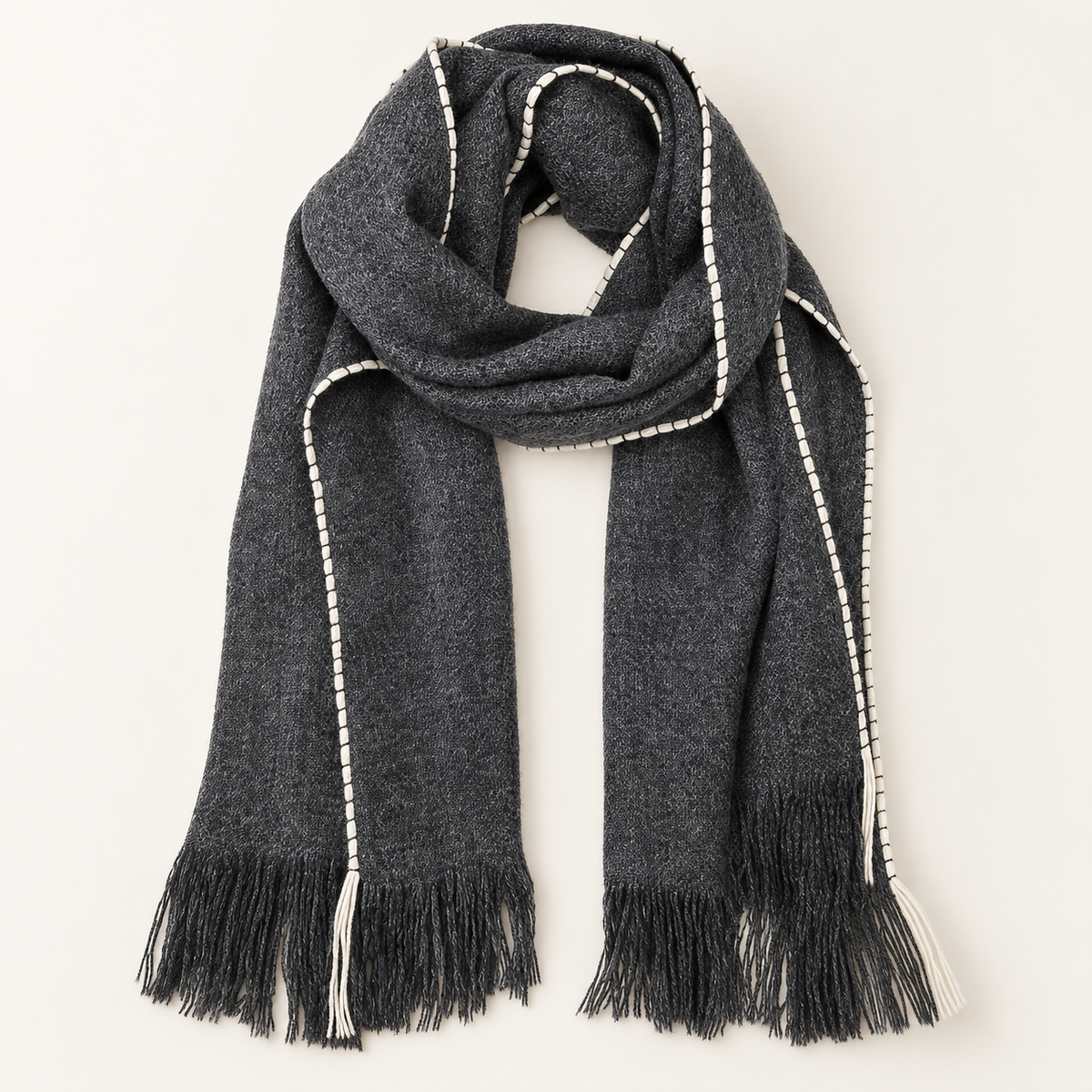 Aoata Charcoal Alpaca Scarf