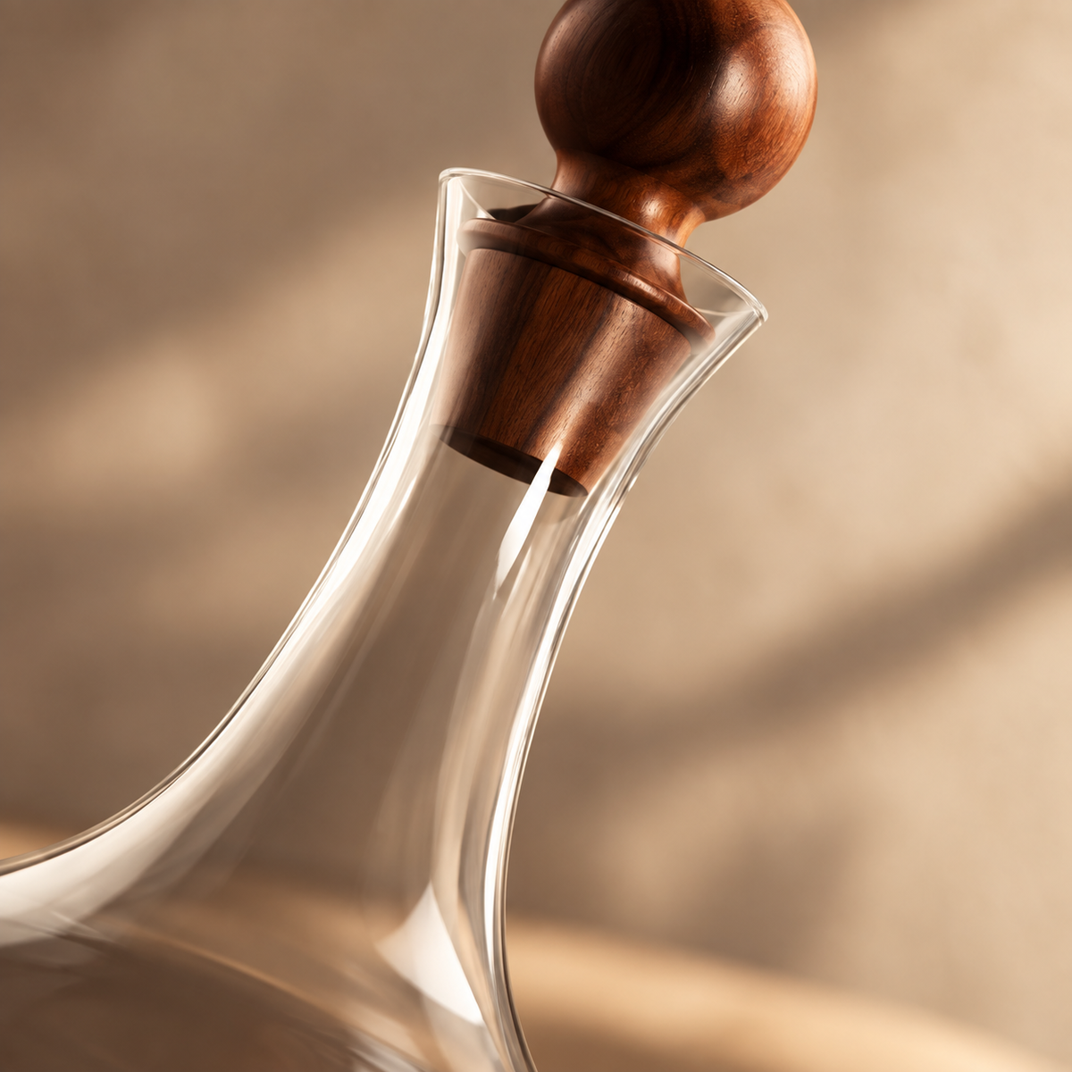 Magnino Crystal & Acacia Decanter